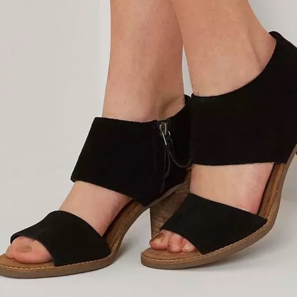 Toms Shoes - TOMS Majorca Black Suede Block Heel Sandal